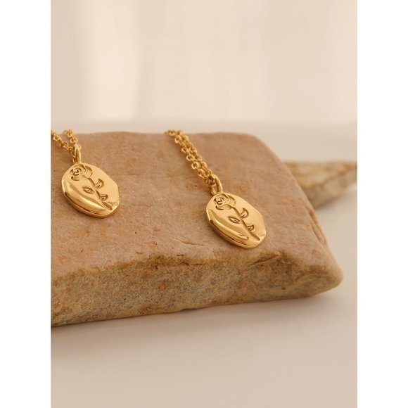 NEW 18K Gold Plated Rose Flower Pendant Necklace - Picture 7 of 16